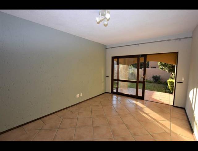 1 BEDROOM APARTMENT FOR SALE IN LONEHILL
